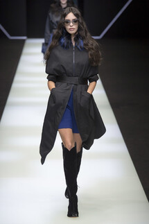 Emporio Armani Fall 2018 Ready-to-Wear , Emporio Armani осень зима 2018 , Fashion show , неделя моды в Милане , MFW , Mainstyles